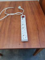 8-voudige stekkerdoos met 130cm snoer, Ophalen of Verzenden, Zo goed als nieuw, Stopcontact