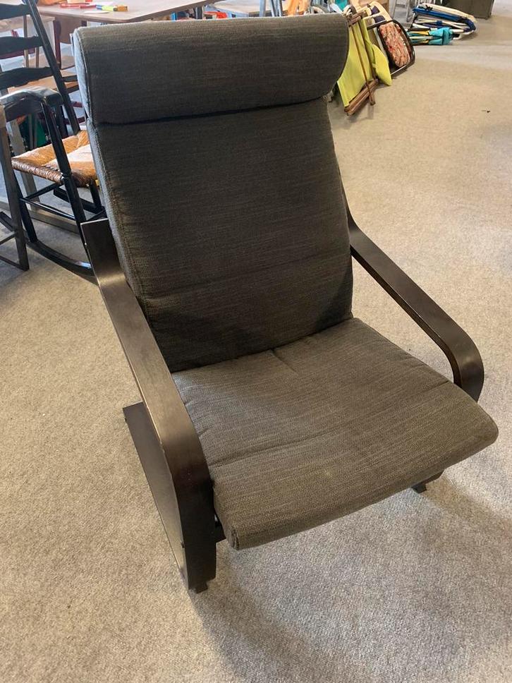 Ikea Poang stoel ZGAN, Huis en Inrichting, Stoelen, Zo goed als nieuw, Eén, Hout, Stof, Zwart, Ophalen