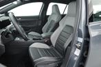 Volkswagen Golf 1.4 eHybrid GTE | HUD | Stoelventilatie | Le, Auto's, Automaat, 12 maanden, Gebruikt, Beige