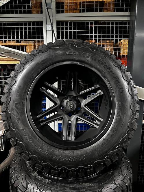 Dodge Ram Gen 4 Vision 363 Razor 20 inch velgen 325/60R20, Auto-onderdelen, Banden en Velgen, Banden en Velgen, All Season, 20 inch