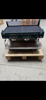 FAEMA E91 diplomat, Koffiemachine, Gemalen koffie, Zo goed als nieuw, 2 tot 4 kopjes