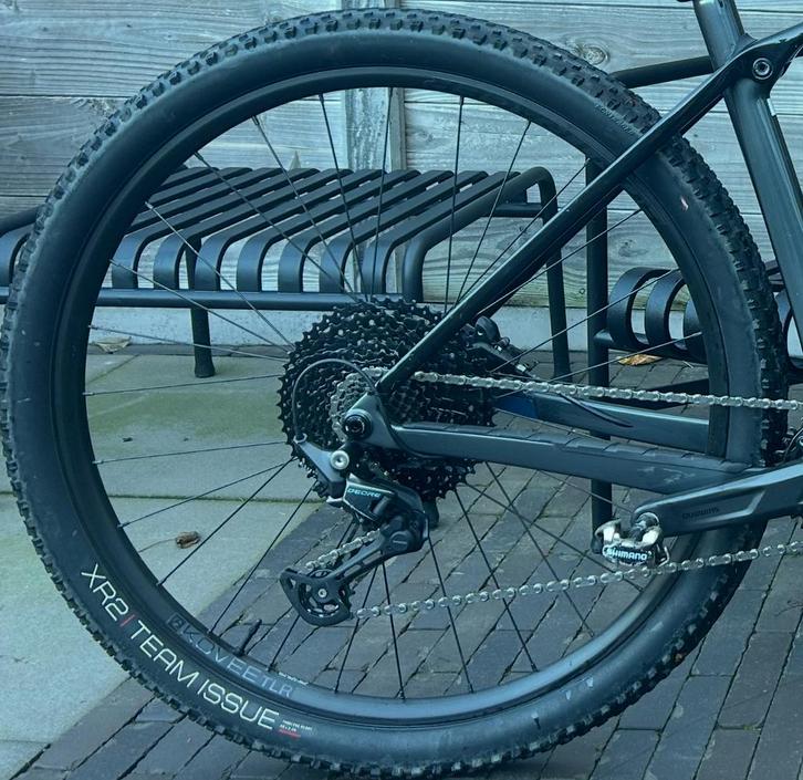 2x Bontrager XR2 Team Issue TLR Banden, Fietsen en Brommers, Fietsonderdelen, Gebruikt, Mountainbike, Band, Ophalen of Verzenden