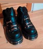 Gothic punk metal stevige sneaker maat 41. Nieuw., Zwart, Nieuw, Ophalen of Verzenden, Sneakers of Gympen
