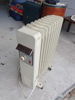 Radiator 230V 2000W, Doe-het-zelf en Verbouw, Verwarming en Radiatoren, 30 tot 80 cm, Gebruikt, Radiator, Minder dan 60 cm