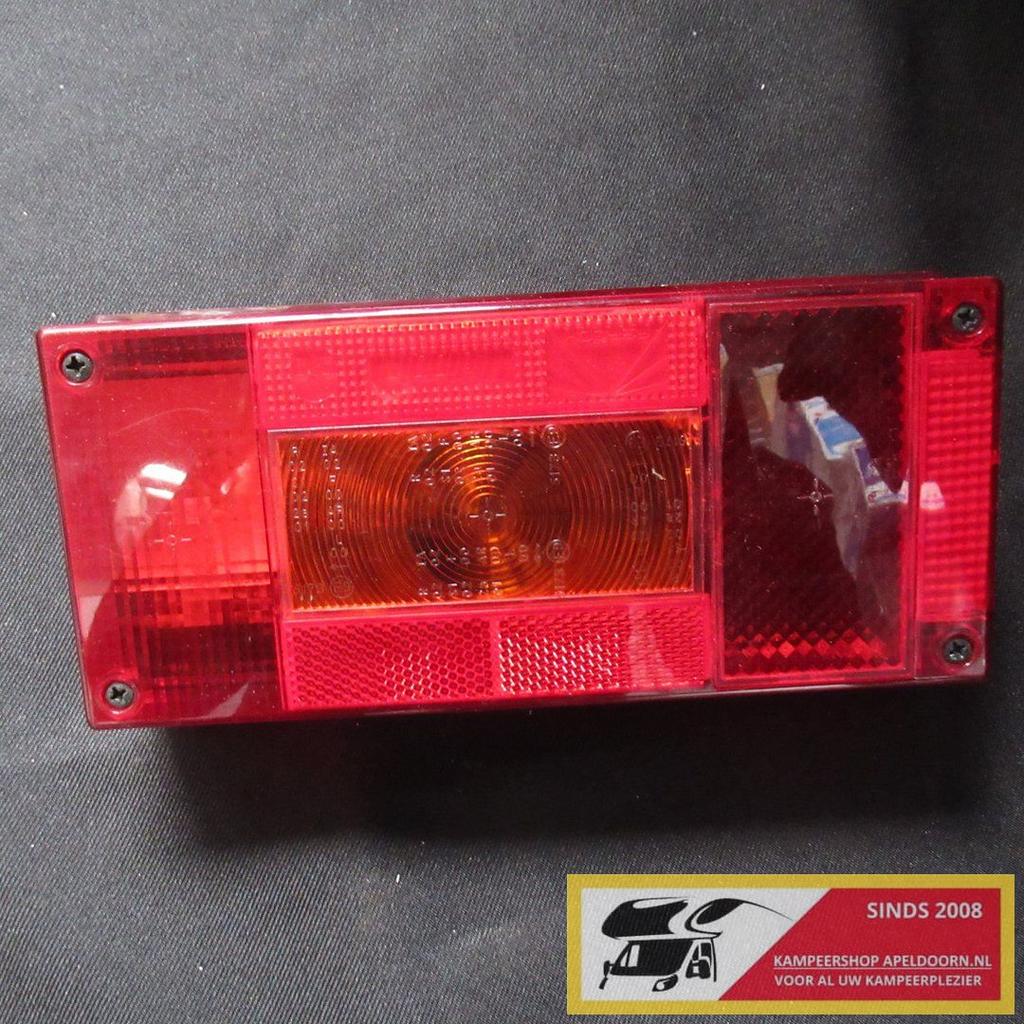 Te koop gebruikt midipoint achterlicht rechts nr1945, Ophalen of Verzenden, Nieuw