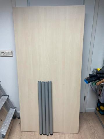 Ikea Linnmon tafelblad 75x150 cm met Adils poten beschikbaar voor biedingen