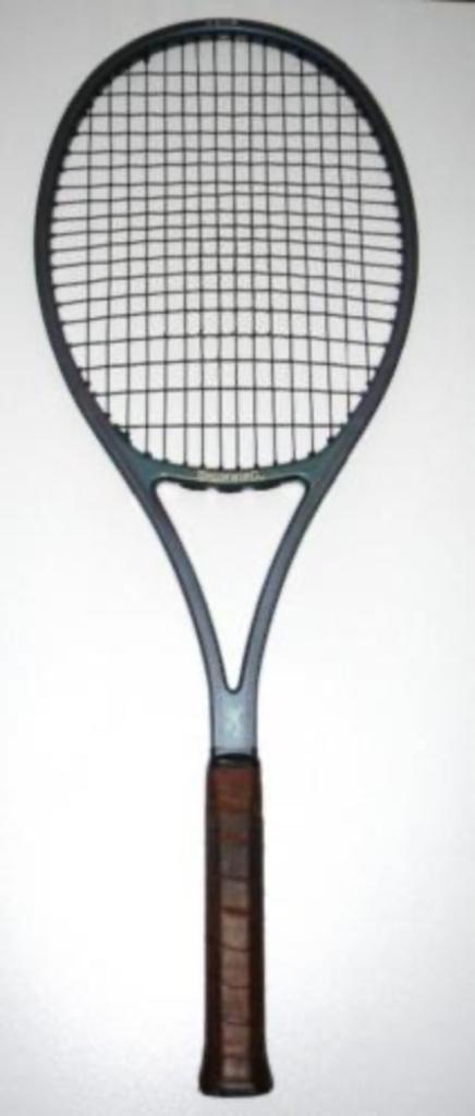 Browning tennisracket met bijbehorende hoes, Sport en Fitness, Tennis, Gebruikt, Racket, Overige merken, L3, Ophalen