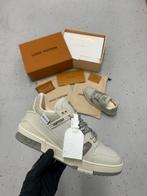 Trainer skates lv beige AAA+, Ophalen, Nieuw, Overige kleuren