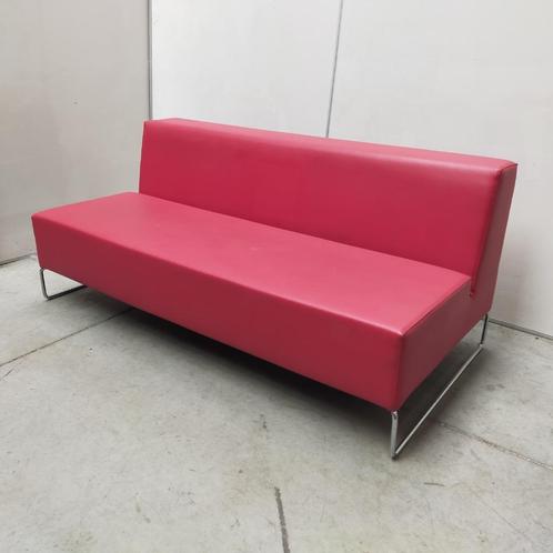 VS wachtbank / wachtkamerbank - 160x80x70 cm rode skai, Huis en Inrichting, Banken | Bankstellen, Gebruikt, Ophalen