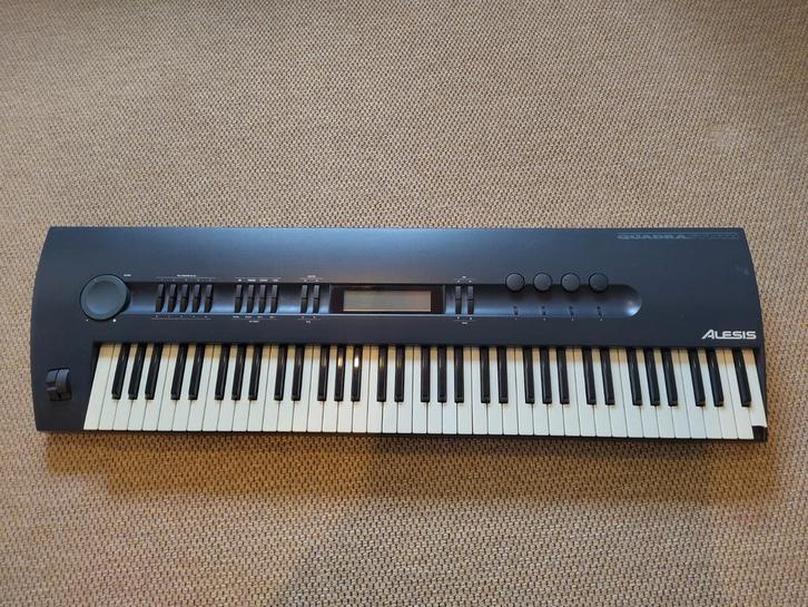 Alesis quadrasynth 1993, Muziek en Instrumenten, Synthesizers, Gebruikt, 76 toetsen, Overige merken, Ophalen
