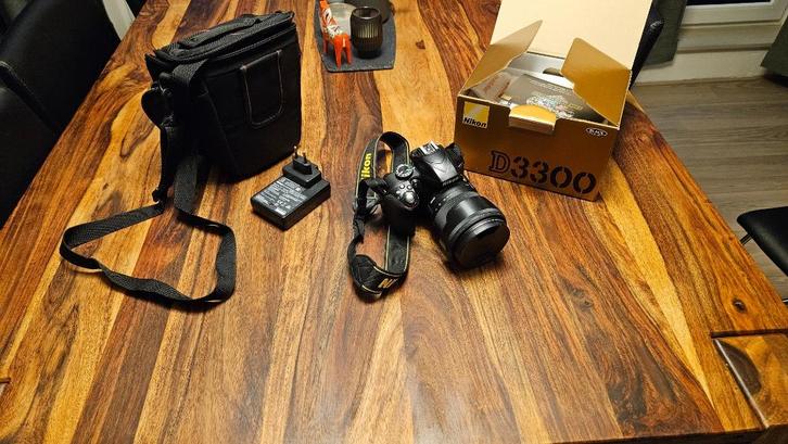 Nikon D3300 plus Sigma 17-70, Audio, Tv en Foto, Fotocamera's Digitaal, Gebruikt, Spiegelreflex, Nikon, Ophalen of Verzenden