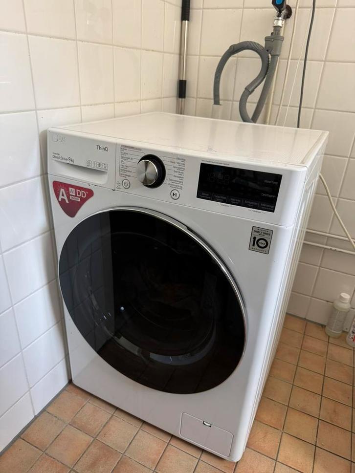 LG 9 kg wasmachine + Indesit 7 kg droger, Witgoed en Apparatuur, Was-droogcombinaties, Zo goed als nieuw, 6 tot 8 kg, 85 tot 90 cm