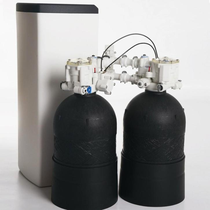 Water ontharder ontkalker Delta Ontario professioneel, Witgoed en Apparatuur, Waterontharders, Gebruikt, Waterontharder met zout