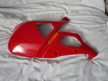Nr.264: Linker kuip paneel Piaggio Gilera DNA 50-125-180 beschikbaar voor biedingen