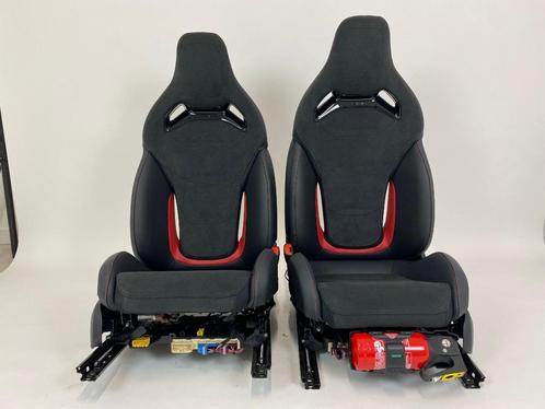 Mercedes Benz C-Klasse AMG Alcantara Met Rood Detail, Auto-onderdelen, Interieur en Bekleding, Mercedes-Benz, Nieuw, Ophalen of Verzenden