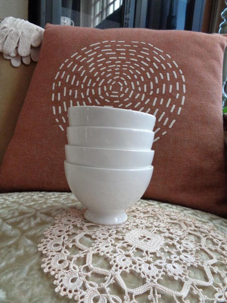 4 Brocante Spoelkommen   ** Mimosa **, Antiek en Kunst, Antiek | Servies los, Ophalen of Verzenden