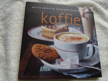 Het Grote Boek met Desserts en Koffielekkernijen beschikbaar voor biedingen
