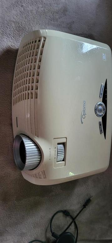 Beamer - Weinig Gebruikt! beschikbaar voor biedingen