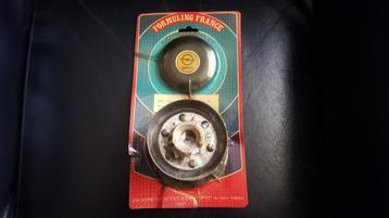 vintage N.O.S. stuurnaaf en claxon opel rekord commodore vau beschikbaar voor biedingen