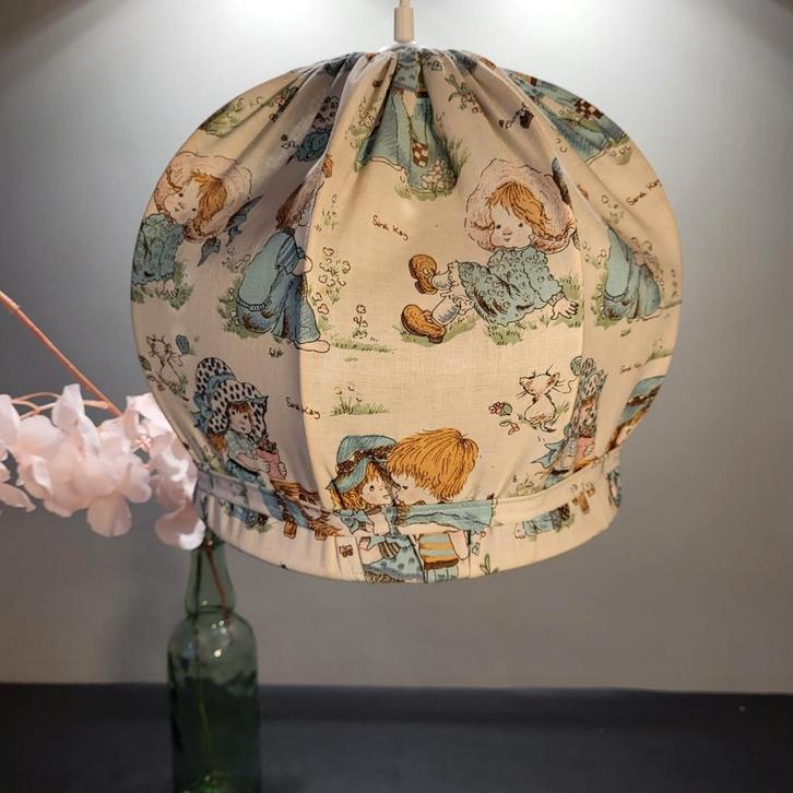 Sarah Kay Stoffen Lampenkap - 26 cm, Huis en Inrichting, Lampen | Lampenkappen, Gebruikt, Minder dan 25 cm, Rond, Wit, Beige, Blauw