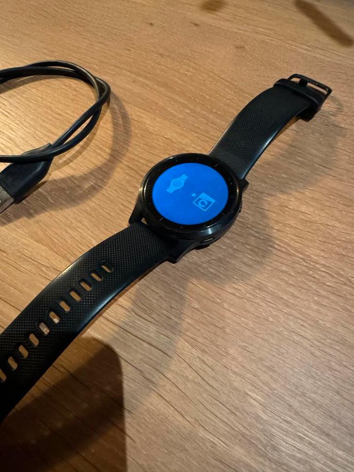 Garmin Vivoactive 4 - Topconditie!, Sieraden, Tassen en Uiterlijk, Smartwatches, Zo goed als nieuw, Android, Zwart, Afstand, Waterdicht