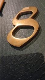 Huisnummer bordje, Ophalen