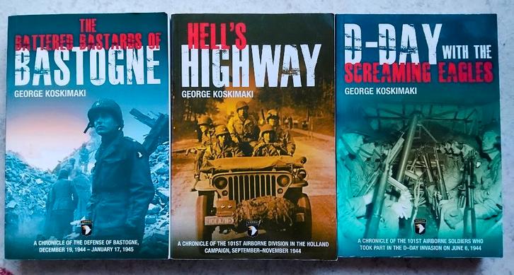 Hell's Highway, Bastogne, D-day GESIGNEERD DOOR VETERAAN !, Verzamelen, Militaria | Tweede Wereldoorlog, Boek of Tijdschrift, Nederland