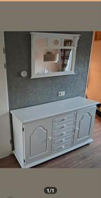 Complete inboedel. Wit gespoten blank eiken, Ophalen