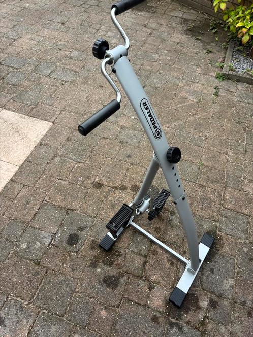 Bi pedaler hometrainer voor senioren, Sport en Fitness, Fitnessmaterialen, Zo goed als nieuw, Overige typen, Armen, Ophalen