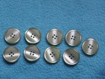 9 vintage lichtgroene knopen 2,5 cm doorsnede beschikbaar voor biedingen