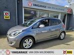 Hyundai ix20 1.4i i-Vision Navi-afn Trekhaak-dubbel pano.dak, Auto's, Hyundai, Origineel Nederlands, Te koop, Zilver of Grijs