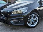 BMW 2-serie Active Tourer 218i Luxury|Head Up|Leder|Lane ass, Auto's, BMW, Voorwielaandrijving, 136 pk, Gebruikt, Lichtsensor