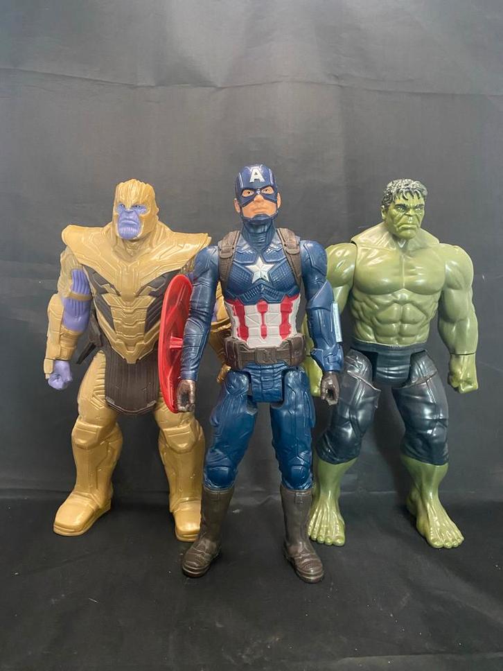 Marvel Actiefiguren Set: Hulk, Captain America, Thanos 30cm, Kinderen en Baby's, Speelgoed | Actiefiguren, Zo goed als nieuw, Ophalen of Verzenden