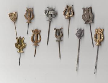 Harp Harmonie speldjes Uitzoeken beschikbaar voor biedingen