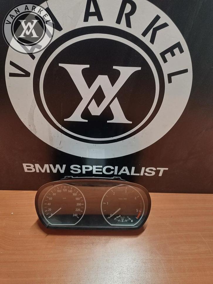 Kilometer teller E87D 6983531, Auto-onderdelen, Dashboard en Schakelaars, BMW, Gebruikt, Ophalen of Verzenden