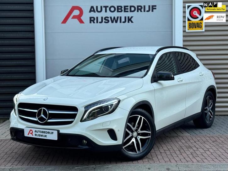 Mercedes-Benz GLA-klasse 200 Edition 1, Auto's, Mercedes-Benz, Bedrijf, Te koop, GLA, ABS, Airbags, Airconditioning, Boordcomputer