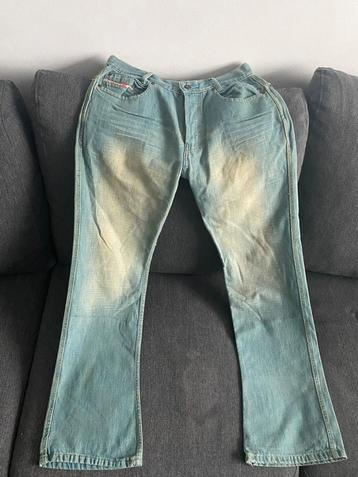 Diesel Spijkerbroek Maat 32/34 beschikbaar voor biedingen