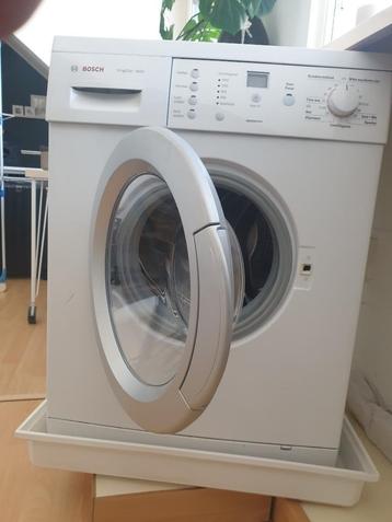 wasmachine beschikbaar voor biedingen