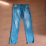 Mooie jeans van ZOI maat 32, Blauw, Ophalen of Verzenden, Zo goed als nieuw, W30 - W32 (confectie 38/40)