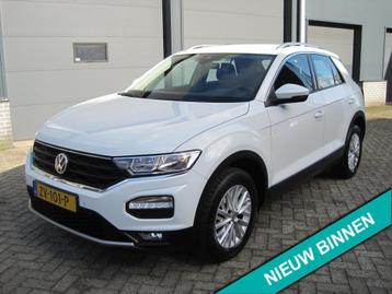 VOLKSWAGEN T-Roc 1.0 TSI T-Roc Style Business Carplay Navi/E beschikbaar voor biedingen