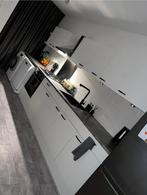 Witte Bribus keuken, Ophalen, Zo goed als nieuw, Wit, Hoekkeuken