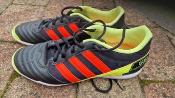 ZGAN Adidas Sala Zaalvoetbalschoenen,  maat 44 beschikbaar voor biedingen
