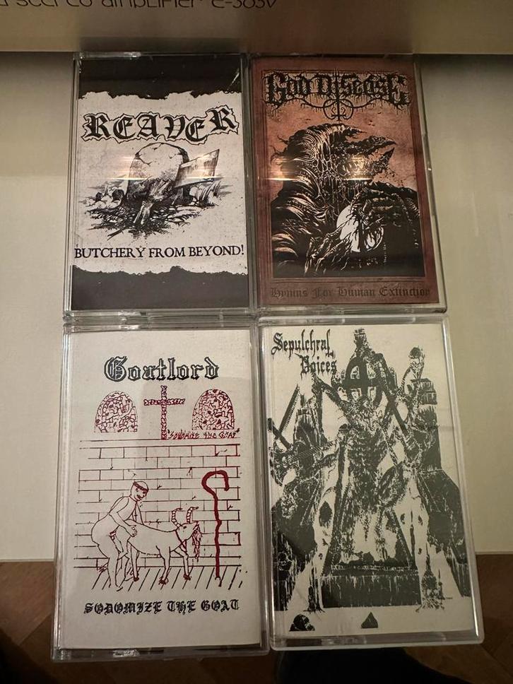 4 Death / Doom / Thrash Metal tapes, Cd's en Dvd's, Cassettebandjes, Zo goed als nieuw, 1 bandje, Ophalen of Verzenden