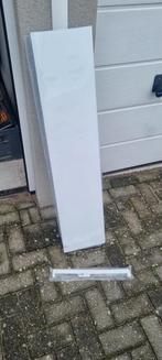 Witte Overzet Vensterbank, Doe-het-zelf en Verbouw, Plinten en Afwerking, Ophalen, Kunststof, 100 tot 150 cm, Vensterbanken