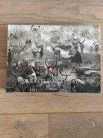 Africa : Eye on Africa : Thirty Years of Africa Images, Sele, Boeken, Zo goed als nieuw, Sebastiaō Salgado, Ophalen, Fotografen