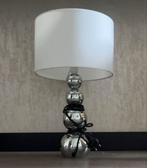 Moderne tafellamp met chromen voet, Ophalen, Gebruikt, Metaal, Minder dan 50 cm