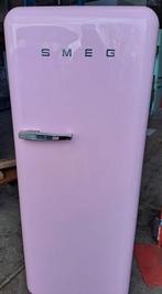 Roze Smeg FAB28 150 cm hoog, nieuwer model en compleet!, 60 cm of meer, 200 liter of meer, Gebruikt, Ophalen of Verzenden