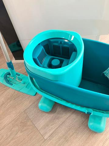 Leifheit dweilset Clean Twist M op wielen beschikbaar voor biedingen