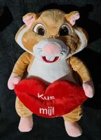 Prachtige grote AH liefdes hamster met 'Kus mij!' 42 cm., Ophalen of Verzenden, Zo goed als nieuw, Overige typen