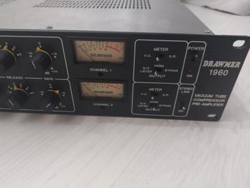 Drawmer 1960 met setje extra buizen beschikbaar voor biedingen